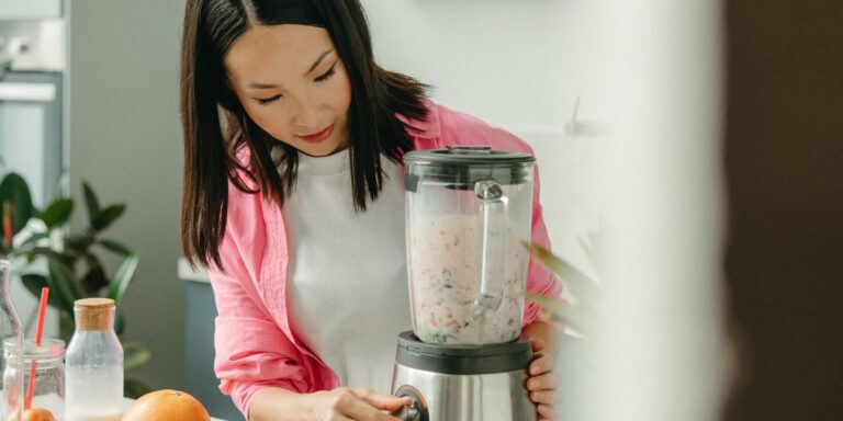 Smoothiekone vertailu ja testi