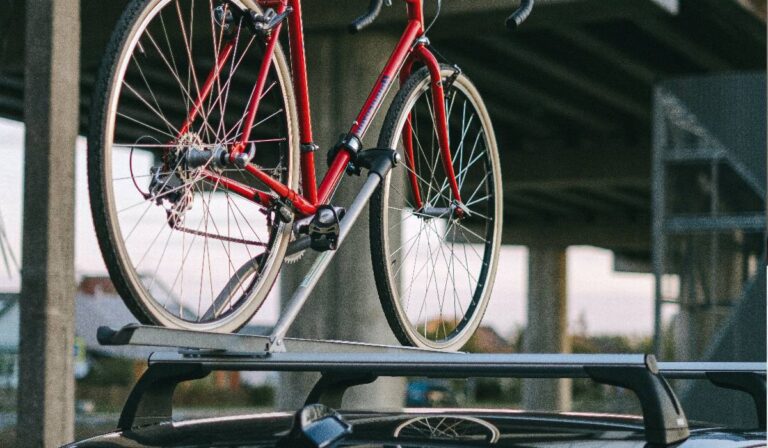 Paras pyöräteline vetokoukkuun