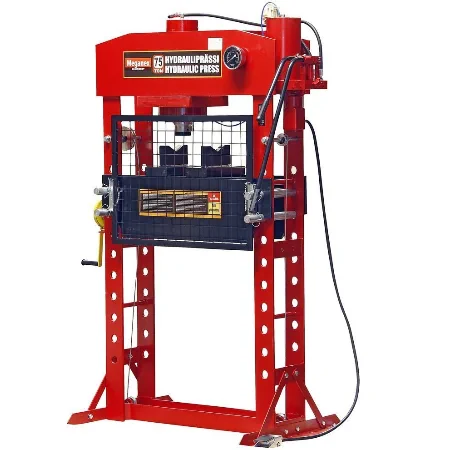 Hyvä hydraulipuristin