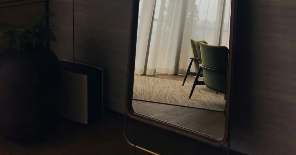 Paras iso peili testi