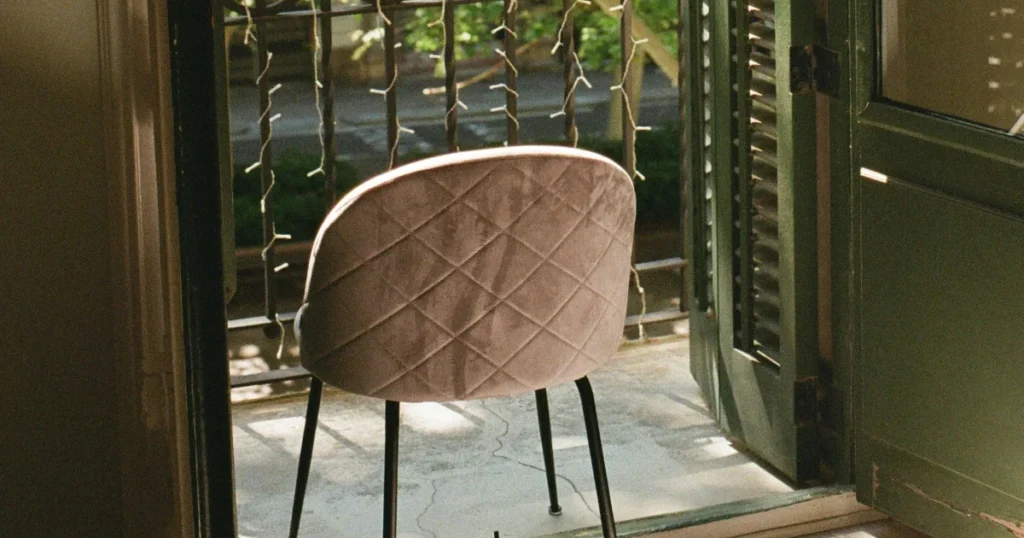 Paras parveketuoli testi